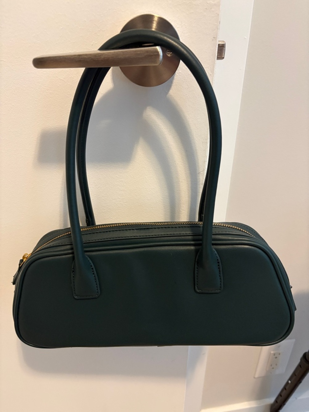 Dark Green faux Leather Shoulder Bag with Gold Zipper - Picture 3 of 4